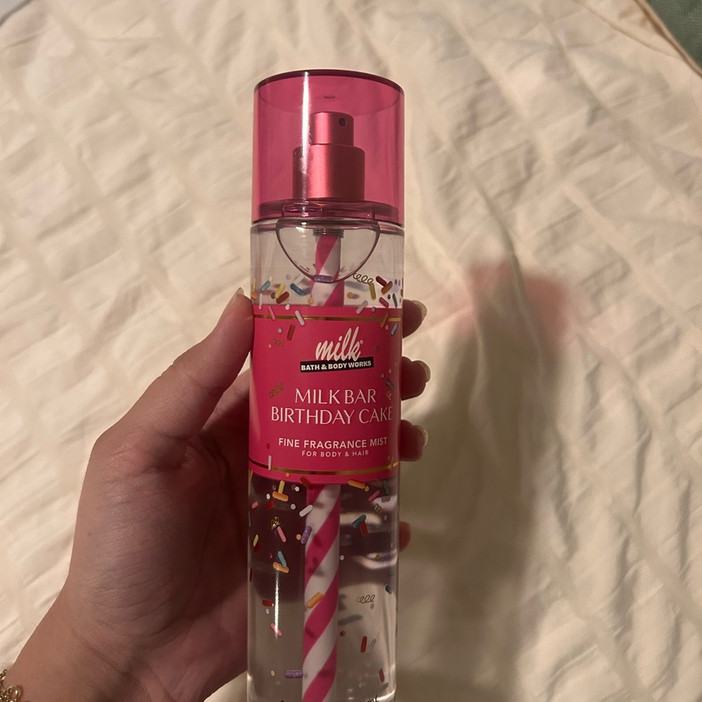 Bath & Body Works Pink Birthday Cake Fragrance Mist